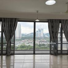 Rare Find! Renovated 1,701sqft 3 carparks @ Westside One 