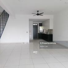 Elmina Valley 1 For Rent