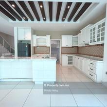 Jalan Austin Heights 5/x, Taman Mount Austin