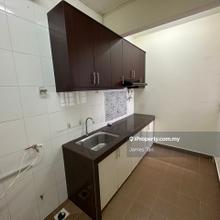 Freehold, Renovated, 2 Carparks