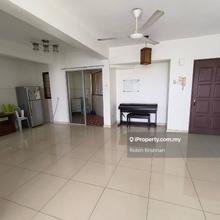 Condo with balcony - well maintained