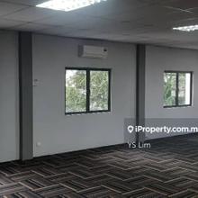 Office space for rent in Pjs 8