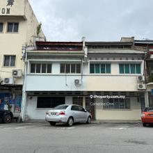 Beside Ave Maria Convent School Crowded Business Area