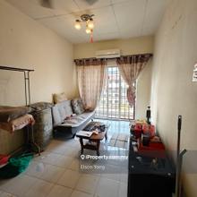 Sri Kenari Apartment ,Tampoi Indah, High Floor with Balcony 