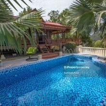 Beautiful Villas at Pulau Langkawi with green scenery 