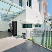 Semi-D house for Sale