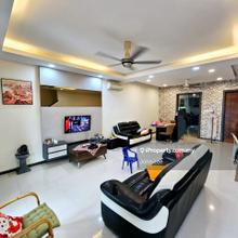 Extended Kitchen Freehold 2 Storey House Bandar Kinrara Bk8 Emerald