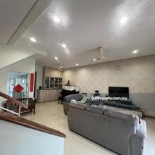 Excellent location , 2 Storey Full Reno For Sale