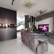 For Sale - Taman Seri Austin, Bungalow Nice Designed w Fully Furnished