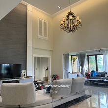 Duplex Penthouse Modern Move In condition