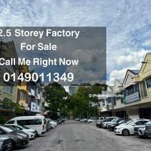2.5 Storey Factory @ Taman Subang Permai For Sale !! Fully Tenanted !!