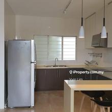 Freehold Low Dense Condo 1100sf, Merc Residence below market for sale