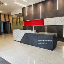 Presentable Renovated Semi-D/Warehouse/Showroom Factory For Rent 