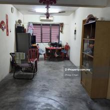 Aman Putra Apartment For Sale Rm 210k.