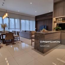 Freehold, Low Density, Walking distance to MRT Station