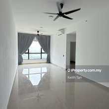 Residensi Ava @ Kiara Bay Metropolitan lake