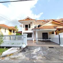 Big Size Semi-D House Taman Mawar Pasir Gudang - Good Condition