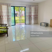 3 Storey Academia Lane Town Villa For Rent 