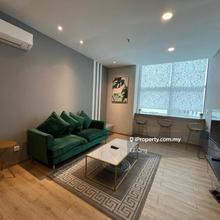 Freehold modern office suites 1km to pavilion kl 1109 sq ft 
