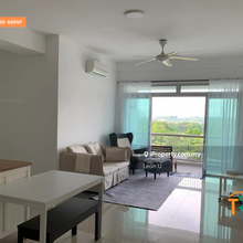 Fairway Suites, Fully furnished unit with 2 carpark and Free wifi!