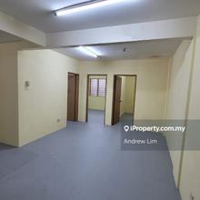 Pangsapuri Palma Botanic Ground Floor Good Condition Basic Unit