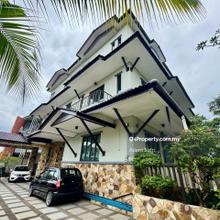 3 Storey Bungalow Glenhill Saujana, Persiaran Golf, Shah Alam 