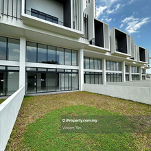 3 Storey Superlink Intermediate @ Villa Laman Alstonia. Bukit Rahman P
