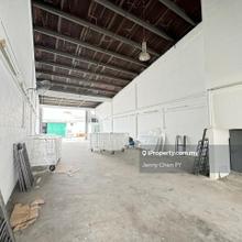 1.5 Storey Link Factory  Kajang Utama For Rent