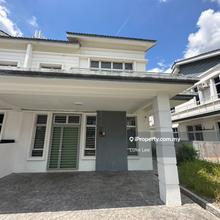 Landed semi-d concept house for sell at Bandar saujana Putra good valu