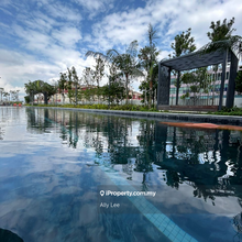 Yolo signatures Residence