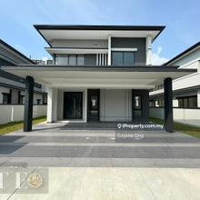Intermediate Semi D 2 Storey Park Villa