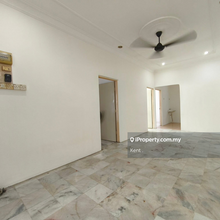 Well-Maintained Corner Unit Below Market Price