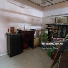 Prime Location! Freehold Semi-D for Sale @ Taman Aun Say!