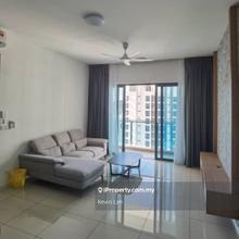 Queens Residences 1200sf High Floor Fully Renovaed Seaview 