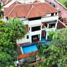 Semi-D house for Sale