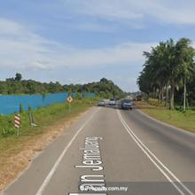 Facing Main Road Jalan Jemaluang Kota Tinggi