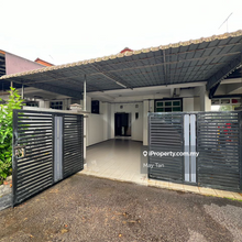 Single storey terrace/Taman delima
