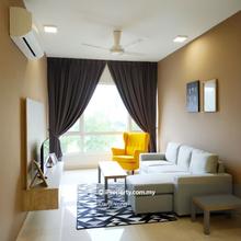 Spacious apartment with tasteful furnishing and breathtaking city view