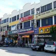 3storey shop office Damai Utama near Kinrara Residence
