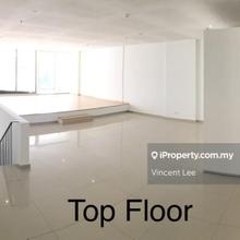 Retail shoplot for sale at Centrio Pantai Hillpark