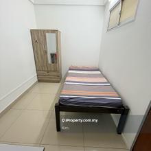 Single Room Kota Damansara