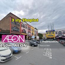 Facing Open car park , Walk distance to Aeon and Mcdonald