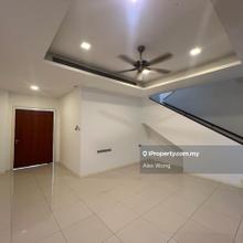 The Glades, Kingsley Hills, Putra Heights, Bangulow House For Rent