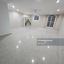 Terrace house for sale