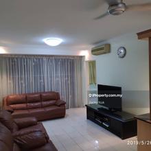 Laman suria Mont Kiara 