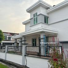 Gated & Guarded, Corner Lot, Good Condition