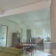 Corner unit 2.5 Storey Semi D House 28 Villa Seremban 2 For Rent