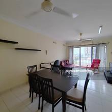 Opposite Citta Mall and walking distance to LRT Ara Damansara