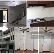 Intermediate Reika  2.5 storey House for Sale