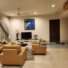 High floor Cheap 3 plus 1 bedroom 10 min walk to KLCC